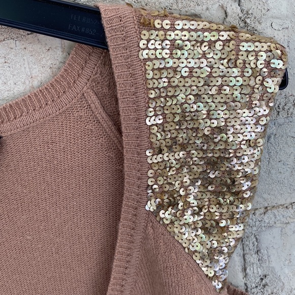 BCBGMax Azria Y2K cashmere and silk cap sleeve sweater. Size S - Picture 4 of 9